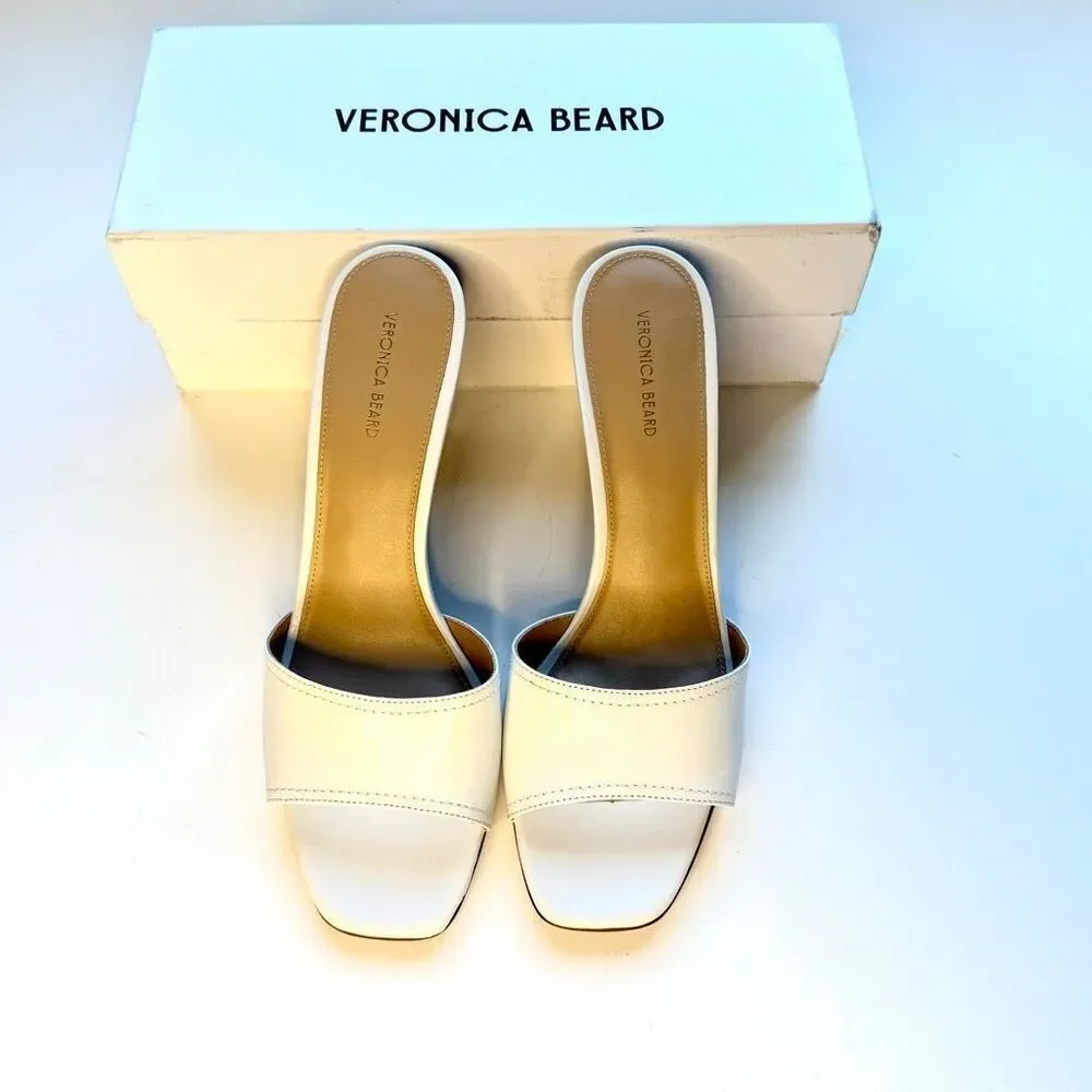 NWT Veronica Beard Ellen wedge sandals in off white/light cream. Size 10